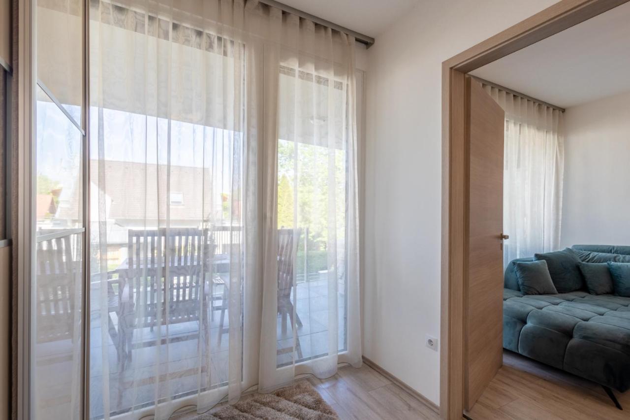 Lellemarine By Bltn Apartmanok Balatonlelle Exterior photo